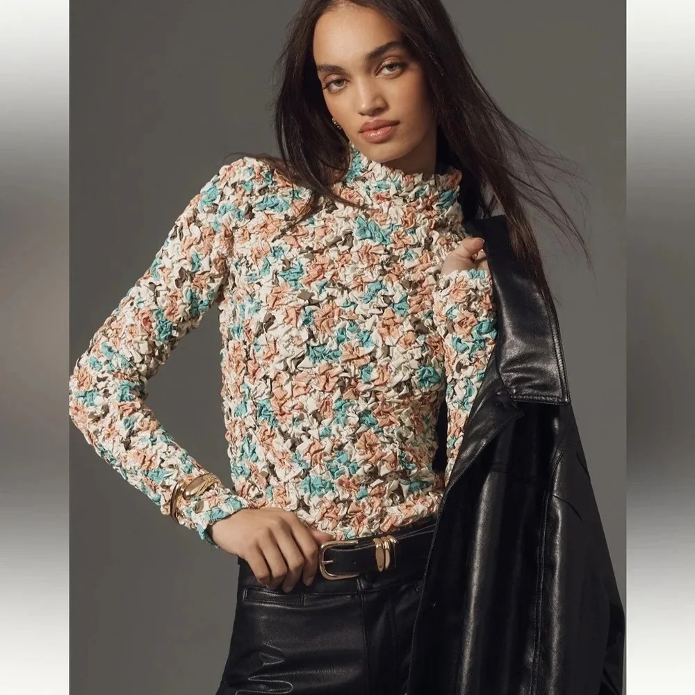 NWT new Anthropologie Dolan printed pebble smocked floral turtleneck large peach